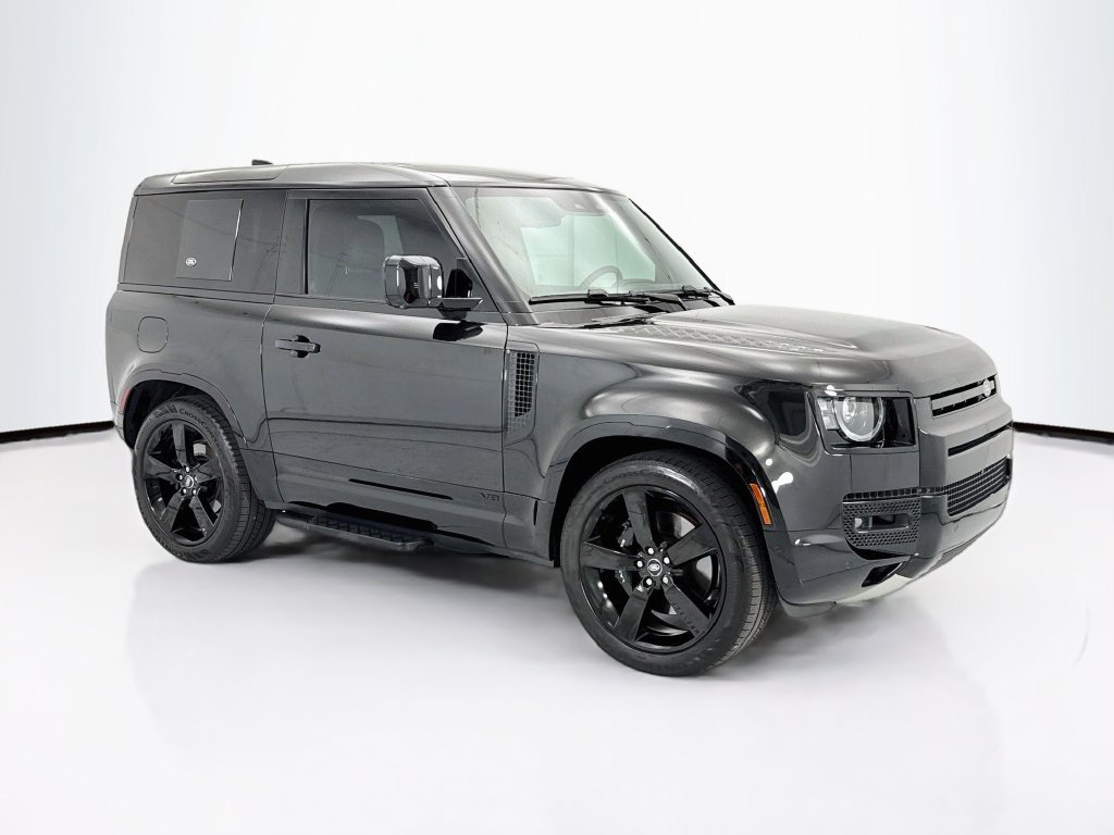 Used 2024 Land Rover Defender 90 V8 AWD/4WD image 9