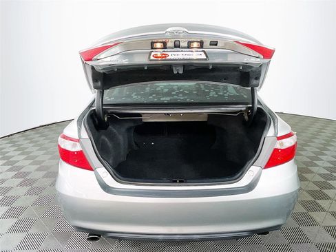 Used 2015 Toyota Camry XSE w/ Advanced Technology Package FWD image 27