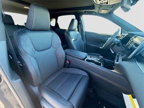 New 2026 Lexus RX 350 RX 350h Luxury image 16