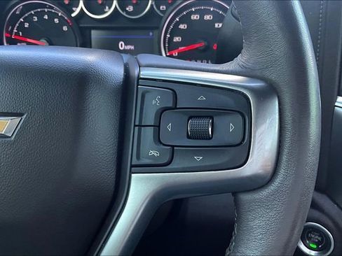 Used 2022 Chevrolet Silverado 1500 LT w/ Safety Package image 14