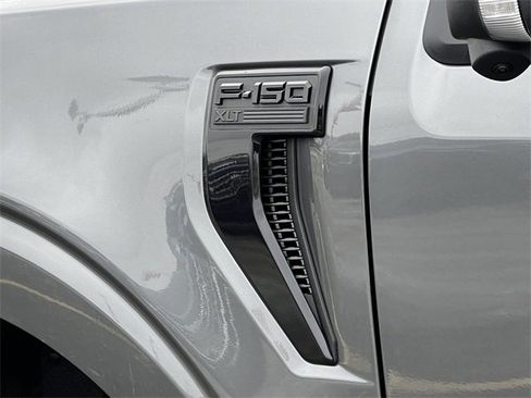 New 2025 Ford F150 XLT w/ Equipment Group 302A MID image 11