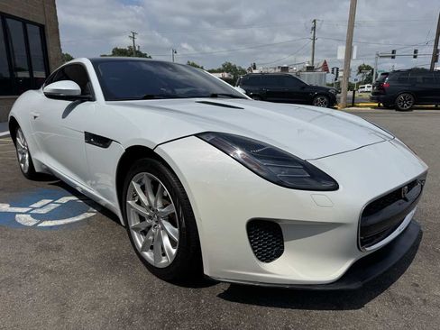 Used 2018 Jaguar F-TYPE Coupe RWD image 3