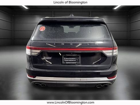New 2026 Lincoln Aviator AWD image 5