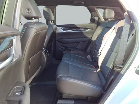 Used 2021 Cadillac XT5 Premium Luxury w/ LPO, Floor Liner Package image 23