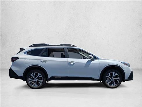 Used 2021 Subaru Outback Limited XT w/ Popular Package #2 AWD/4WD image 4