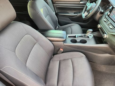 Used 2021 Nissan Altima 2.5 S FWD image 21