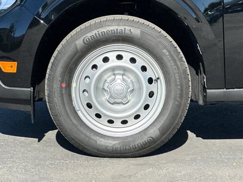 New 2025 Ford Maverick XL image 23