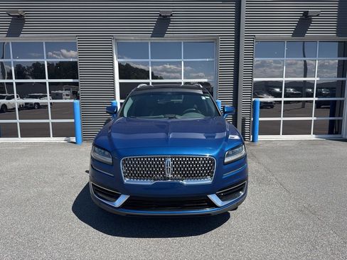 Used 2020 Lincoln Nautilus Reserve FWD image 5