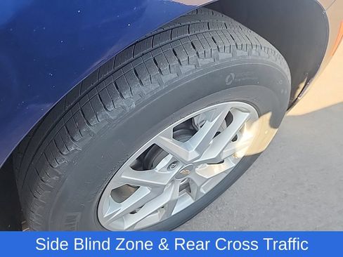 Used 2023 Chevrolet Equinox LT FWD image 15