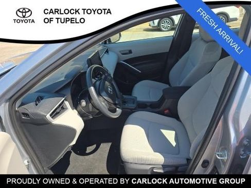 Used 2026 Toyota Corolla Cross L image 6