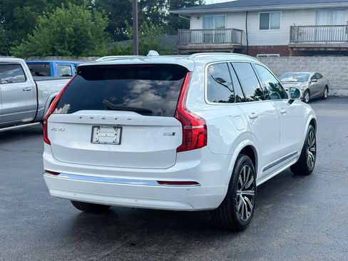 Used 2025 Volvo XC90 B5 Core AWD/4WD image 16