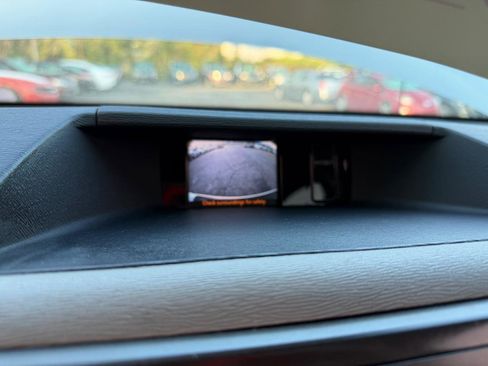 Used 2012 Toyota Sienna LE image 22