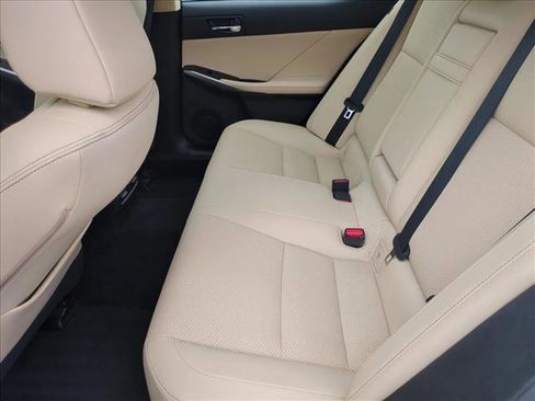 Used 2014 Lexus IS 250 w/ Navigation Package image 19