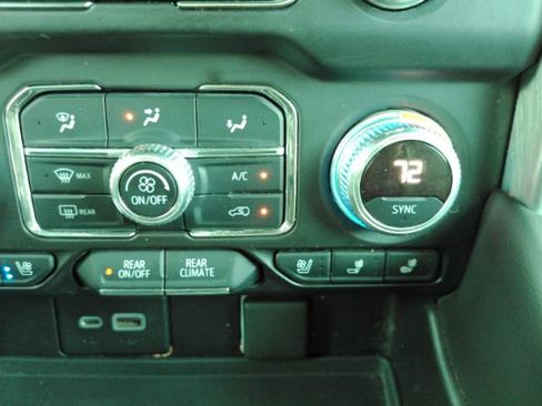 Used 2021 GMC Yukon SLT w/ SLT Luxury Package image 48