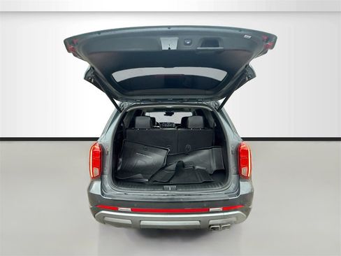 Used 2024 Hyundai Palisade Limited image 28