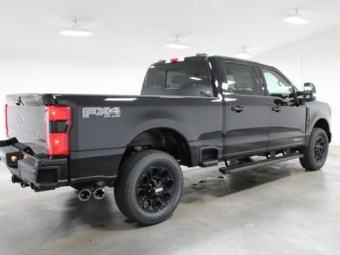 New 2026 Ford F250 Lariat AWD/4WD image 8