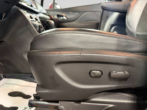 Used 2018 Buick Encore Preferred FWD image 36