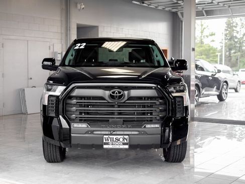 Used 2022 Toyota Tundra SR5 image 3