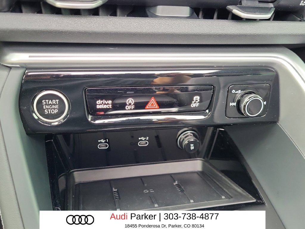 Used 2025 Audi Q5 Premium w/ Convenience Package AWD/4WD image 21