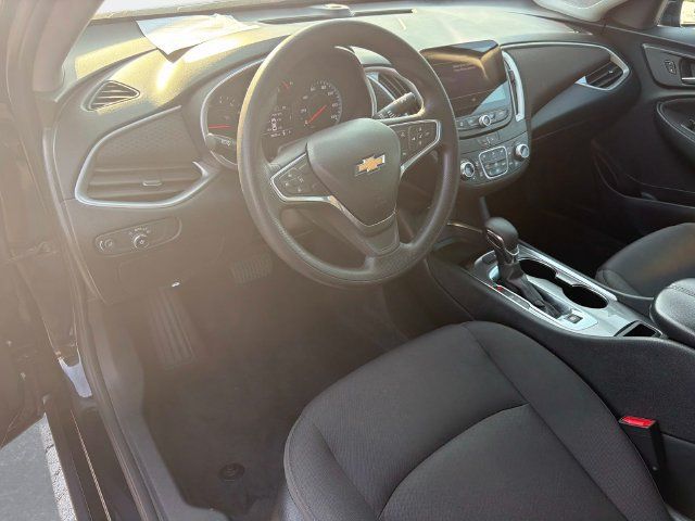 Used 2022 Chevrolet Malibu LT FWD image 22