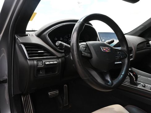 Certified 2023 Cadillac CT5 Sport RWD image 16