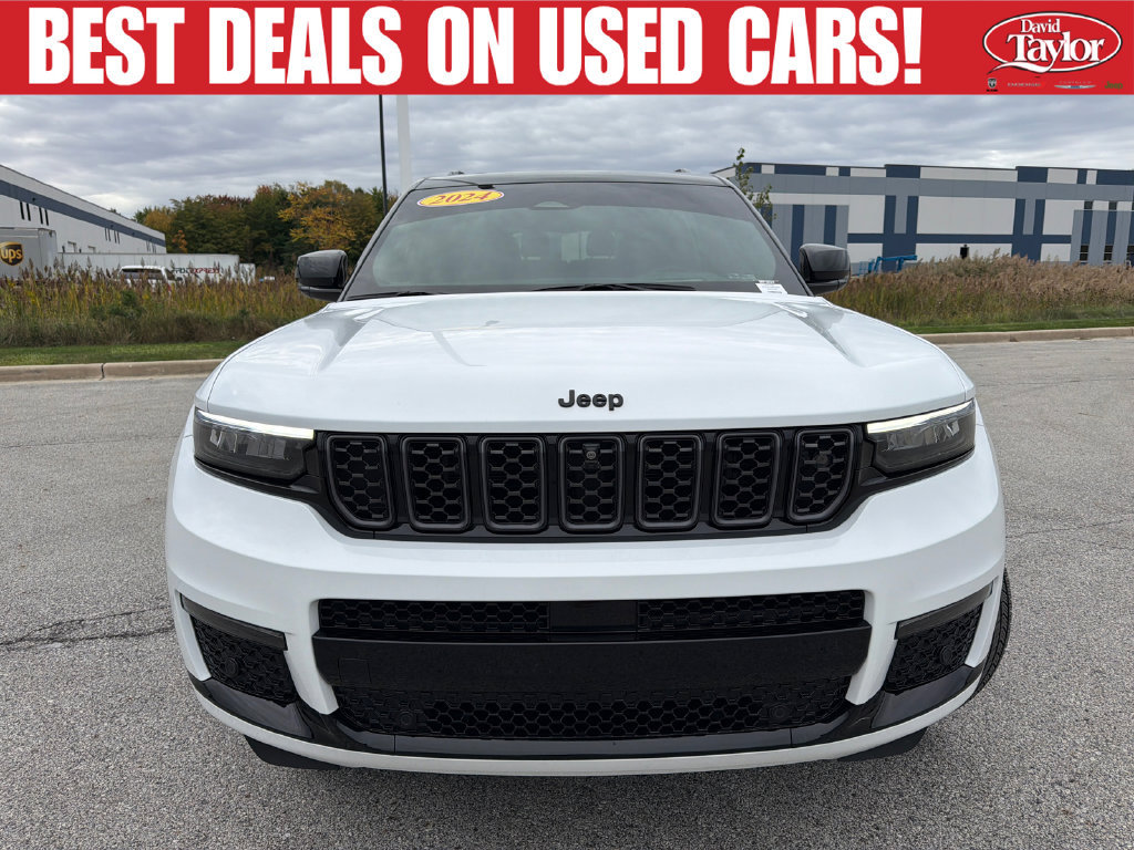 Used 2024 Jeep Grand Cherokee L Summit w/ Advanced Protech Group IV AWD/4WD image 9