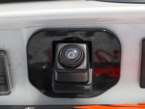 Used 2022 Nissan Sentra SV w/ Trunk Package image 32