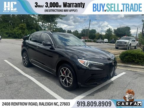Used 2020 Alfa Romeo Stelvio Ti w/ Active Blind Spot Package AWD/4WD image 7