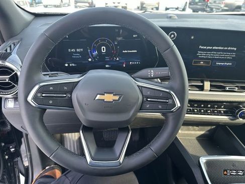 New 2026 Chevrolet Equinox LT w/ Convenience Package II image 13