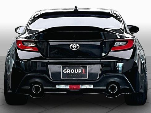 Used 2022 Toyota GR86 Premium w/ ALL Weather Mat Package (TMS) RWD image 5