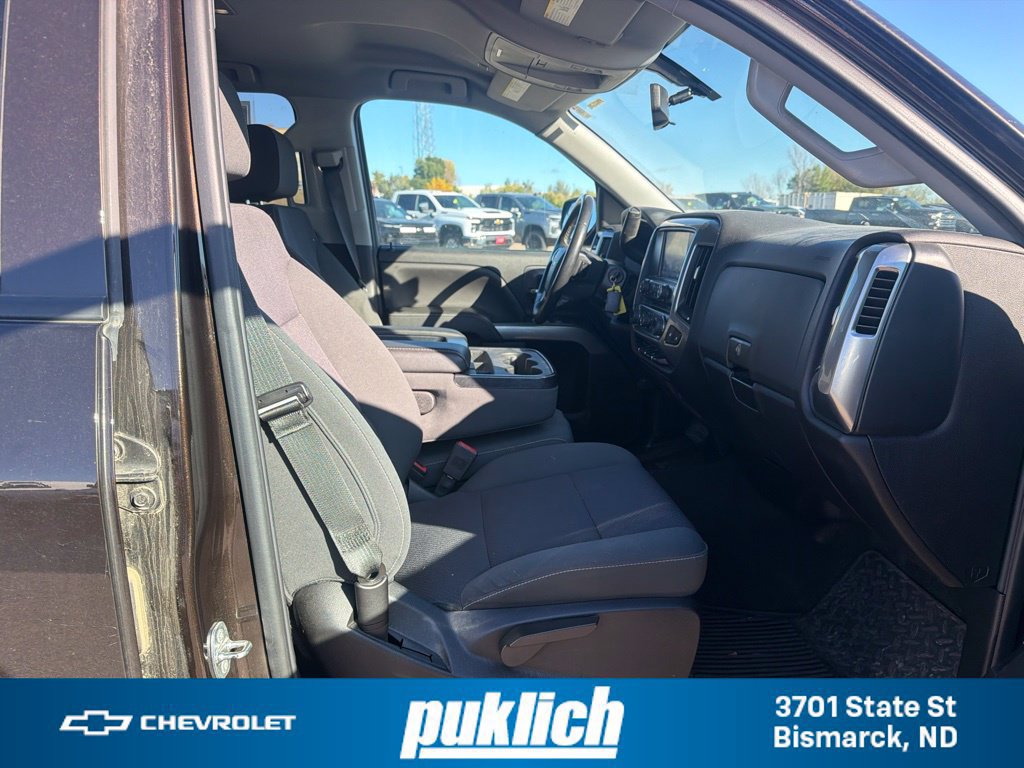 Used 2018 Chevrolet Silverado 1500 LT w/ All Star Edition AWD/4WD image 28