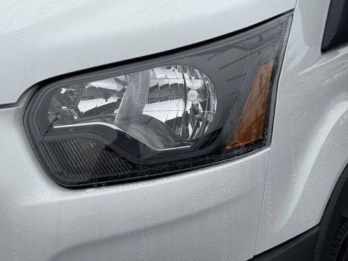 Used 2025 Ford Transit 250 Low Roof w/ Exterior Upgrade Package RWD image 12