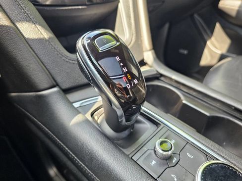 Used 2021 Cadillac XT5 Premium Luxury AWD/4WD image 32