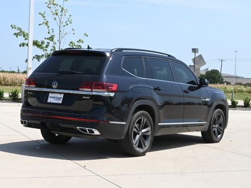 Used 2021 Volkswagen Atlas SE w/ Towing Package AWD/4WD image 9