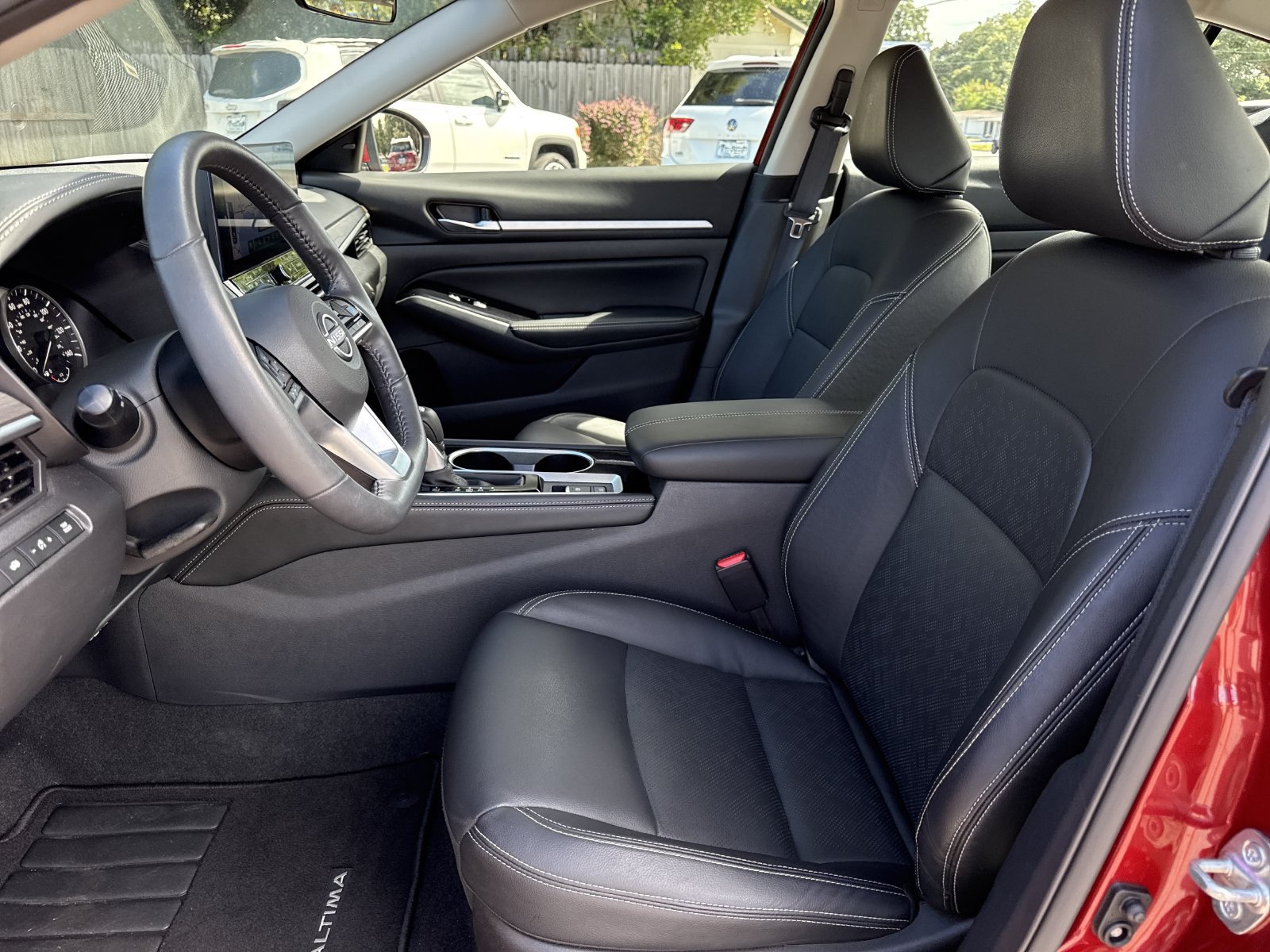 Used 2025 Nissan Altima 2.5 SL AWD/4WD image 9