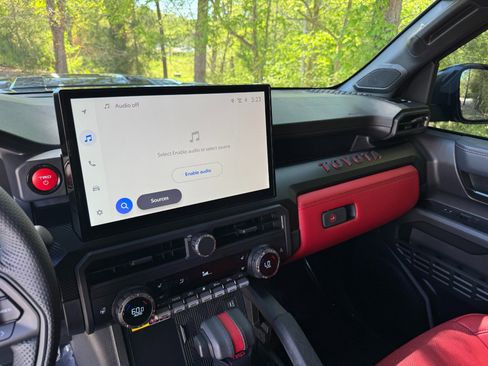 Used 2025 Toyota Tacoma TRD Pro image 36