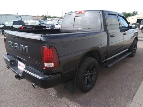 Used 2017 RAM 1500 Sport image 5