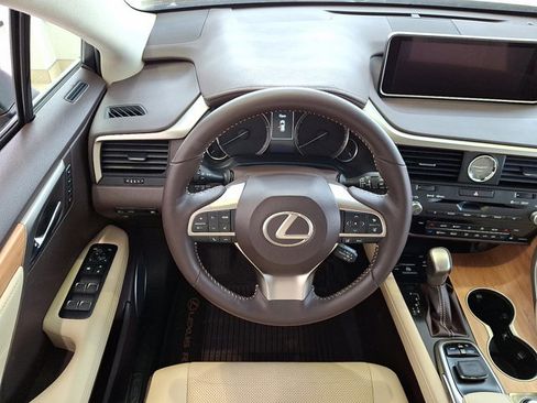 Used 2019 Lexus RX 450hL Premium image 12