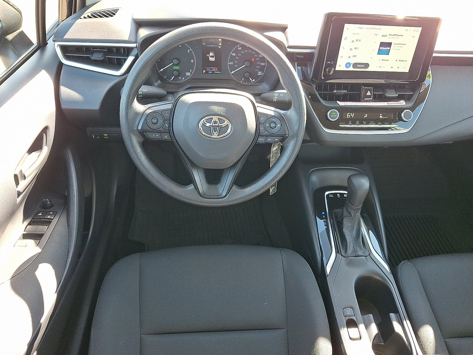 Certified 2025 Toyota Corolla LE AWD/4WD image 12