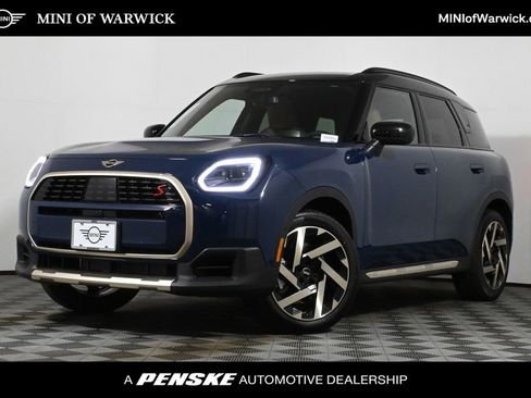 Used 2026 MINI Cooper Countryman S w/ Comfort Package Max image 1