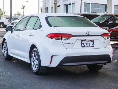 Used 2024 Toyota Corolla LE image 5