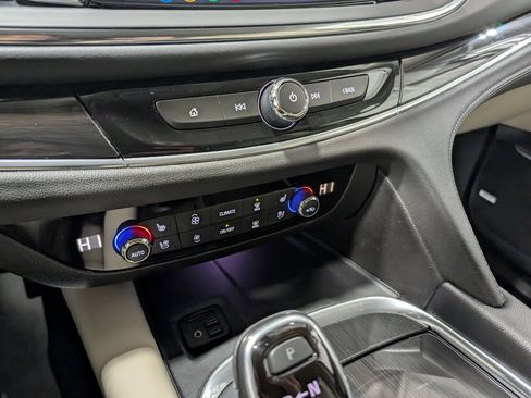 Used 2021 Buick Enclave Premium w/ Surround and Sites Package AWD/4WD image 25