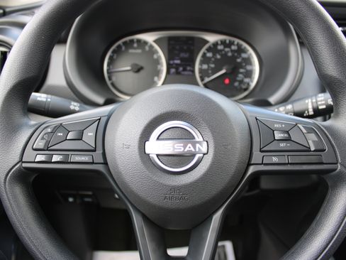 Used 2024 Nissan Kicks S FWD image 21
