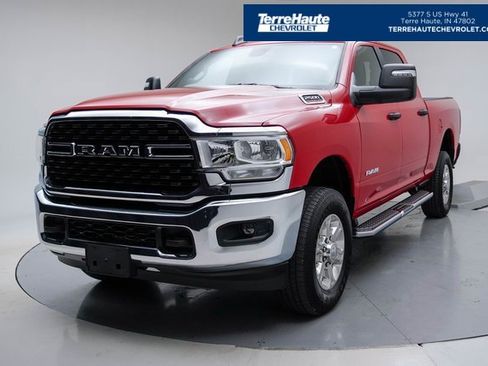 Used 2024 RAM 2500 Big Horn w/ Bed Utility Group image 1