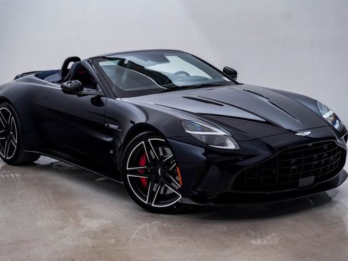 New 2026 Aston Martin V8 Vantage S image 3