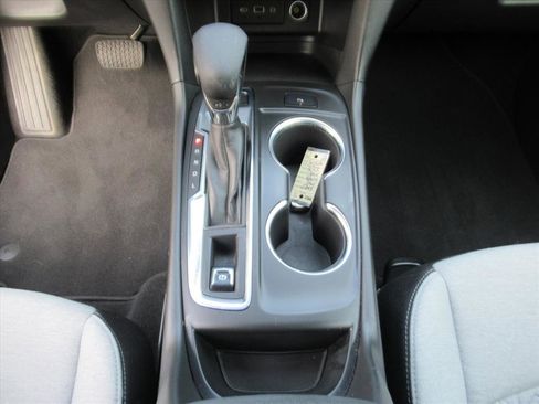 Used 2023 Chevrolet Equinox LT image 22