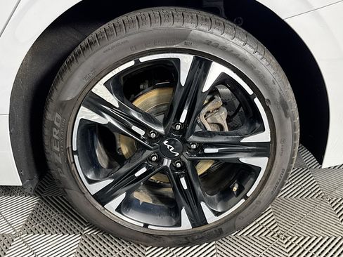 Used 2024 Kia K5 GT-Line w/ GT-Line Premium Package FWD image 36