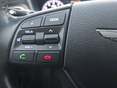 Used 2017 Genesis G80 3.8 w/ Option Group 03 image 26