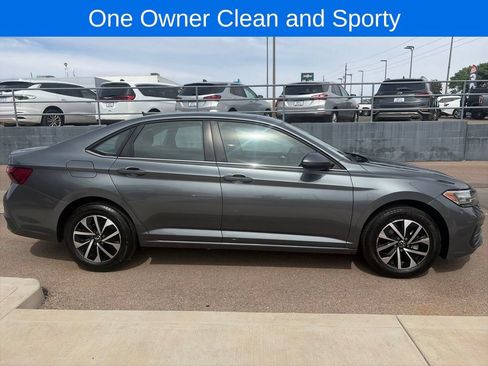 Used 2024 Volkswagen Jetta S FWD image 4