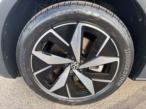 Certified 2023 Volkswagen ID.4 Pro S image 25